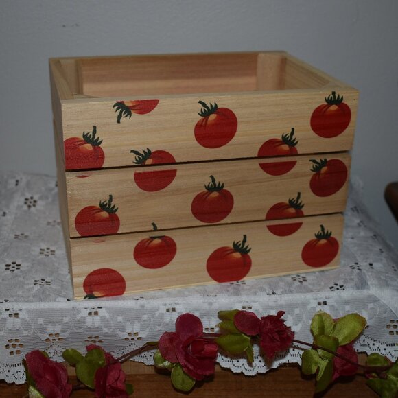 Small Country Cottage Farmhouse Wood Tomato Kitchen Storage Crate Box - Picture 9 of 11